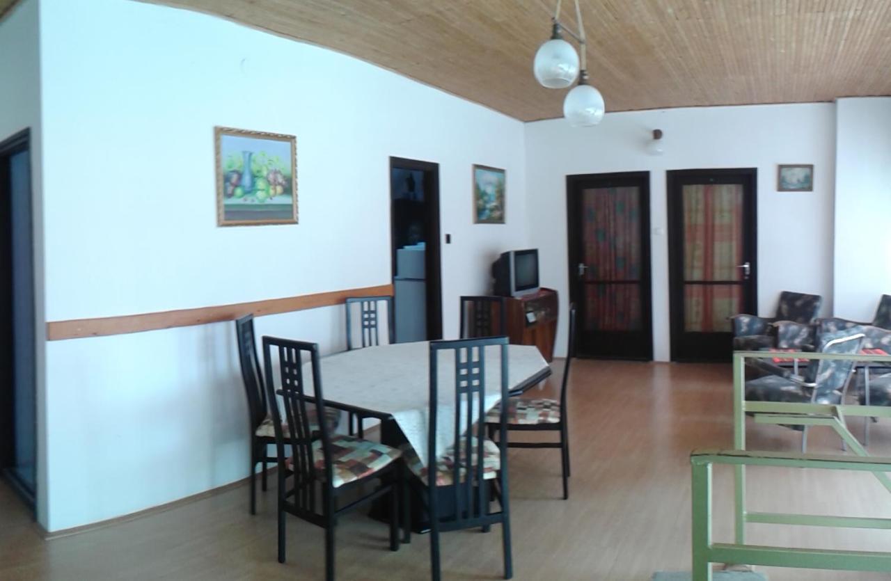 Hutter Vendégház Szántód Exterior foto